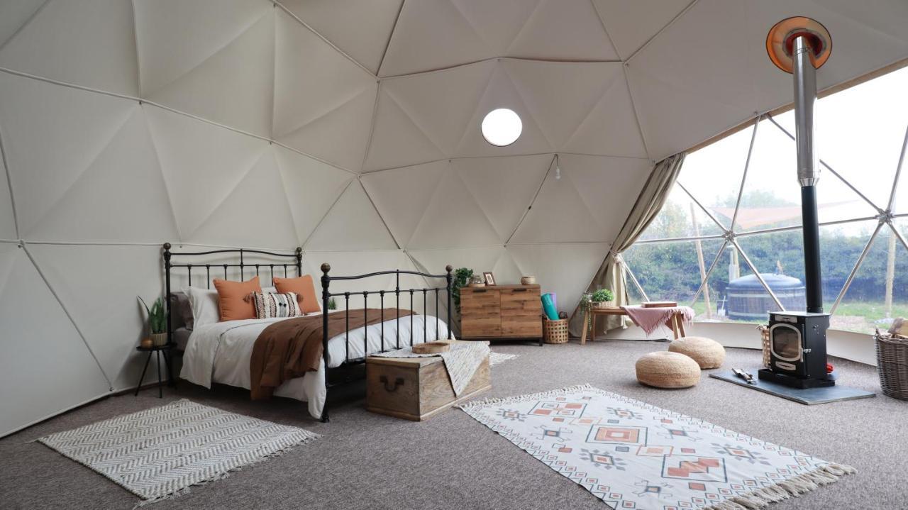 Luxury Dome With Private Wood-Fired Hot Tub Hotel Oxford Exterior photo
